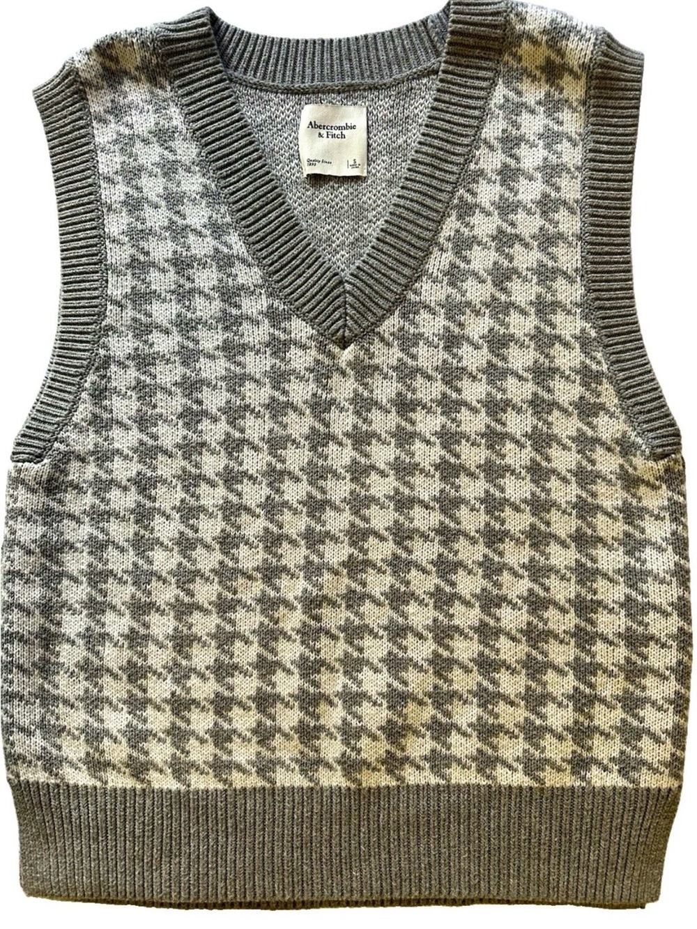 Abercrombie & Fitch Women's Grey Houndstooth V-Neck Sweater Vest